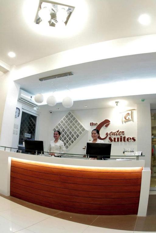 The Center Suites Cebu Stadt Exterior foto