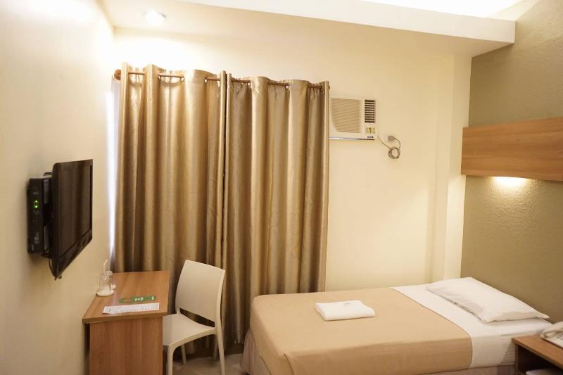 The Center Suites Cebu Stadt Exterior foto